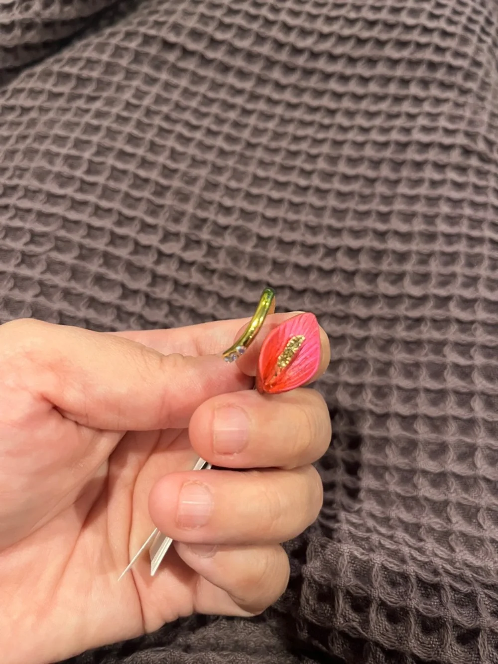 Betsey Johnson Hot Pink Leaf Drop ring calla Lilly flower size 7.5